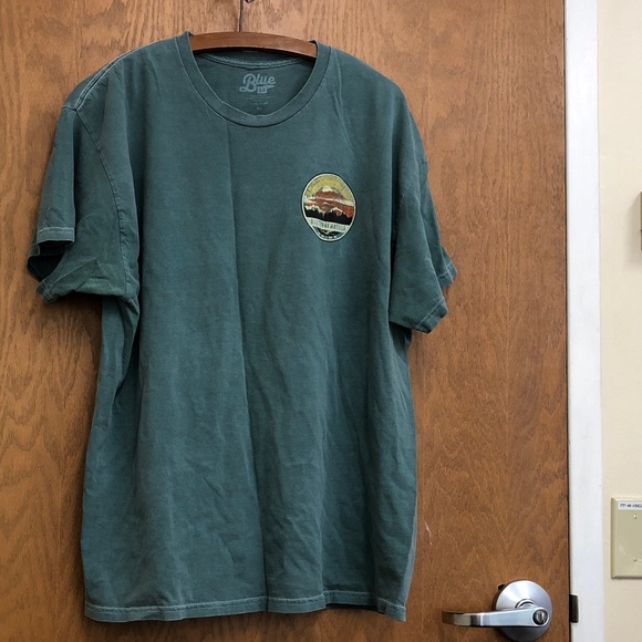 Green Maine  T-Shirt - Picture 1 of 4